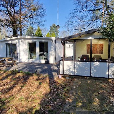 "Dennenhuisje" Op Bospark Ijsselheide Hattemerbroek エクステリア 写真