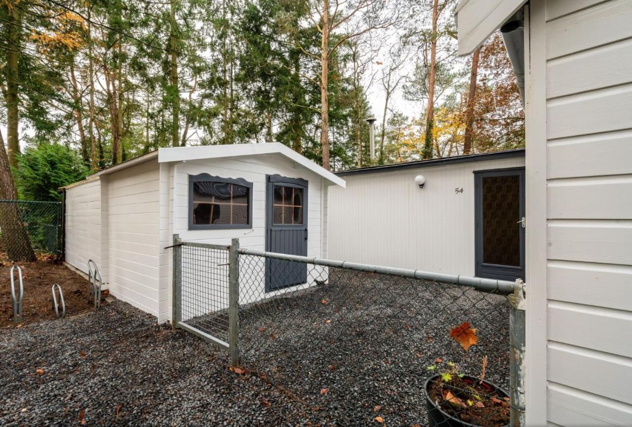 "Dennenhuisje" Op Bospark Ijsselheide Hattemerbroek エクステリア 写真